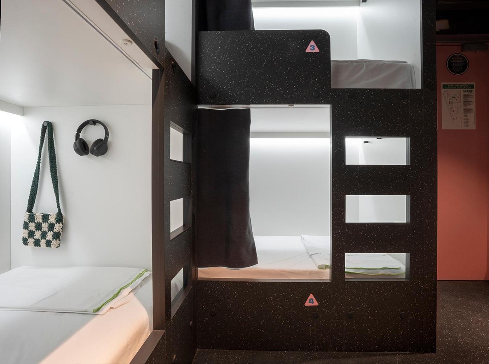 Amistat City Hostel 바르셀로나 외부 사진